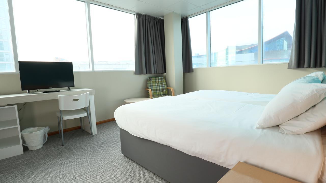 Citrus Hotel Cardiff By Compass Hospitality Экстерьер фото